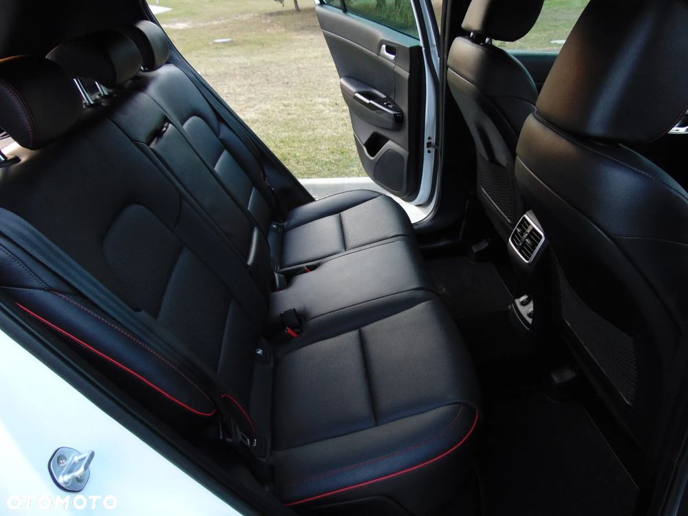 Kia Sportage 1.6 T-GDI AWD DCT GT LINE - 12