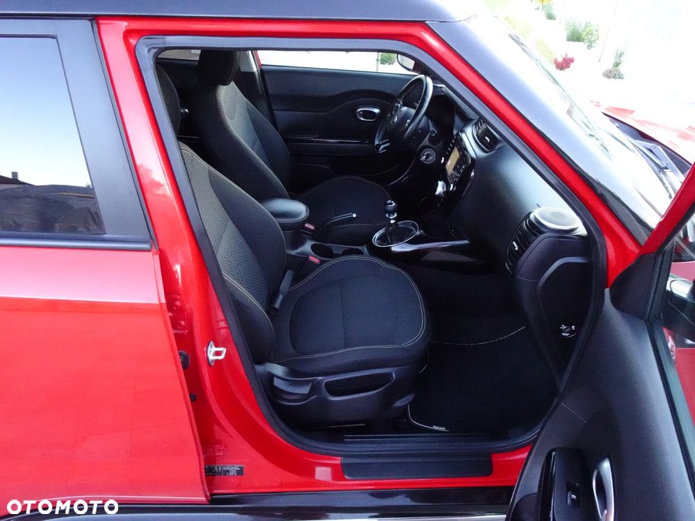 Kia Soul 1.6 CRDI XL - 13