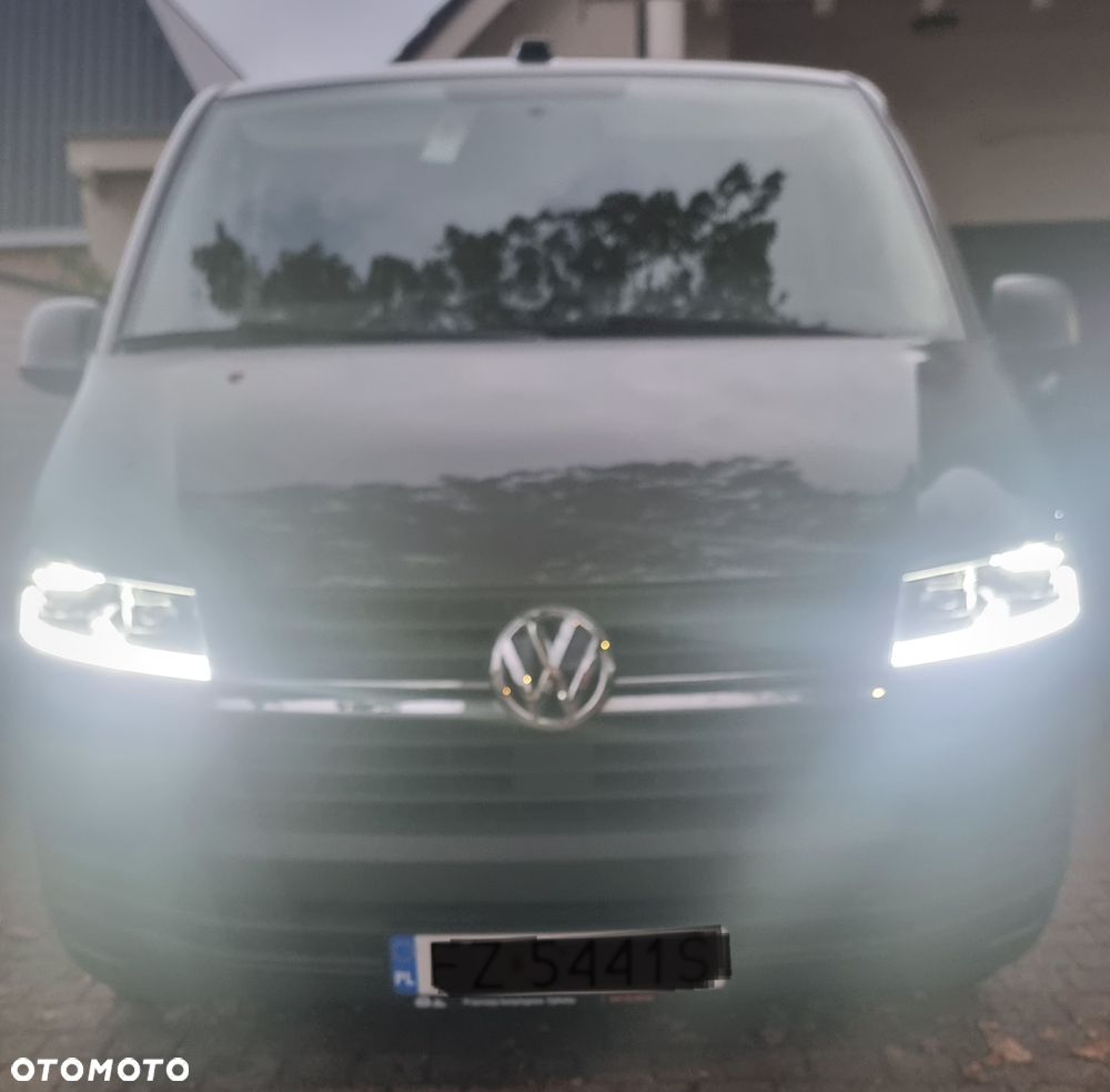 Volkswagen Transporter 6.1 - 8