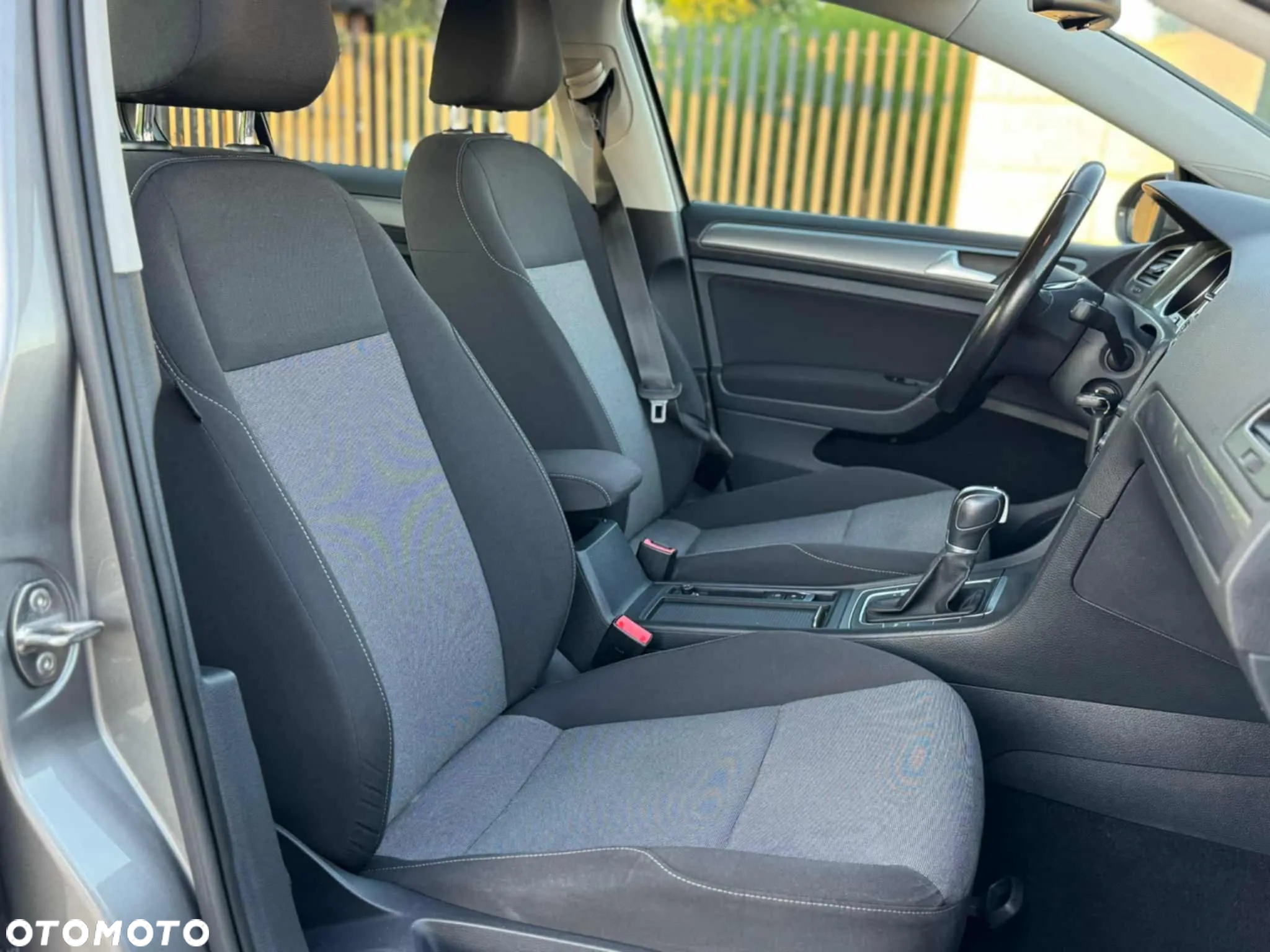 Volkswagen Golf VII 1.4 TSI BMT Highline DSG - 17