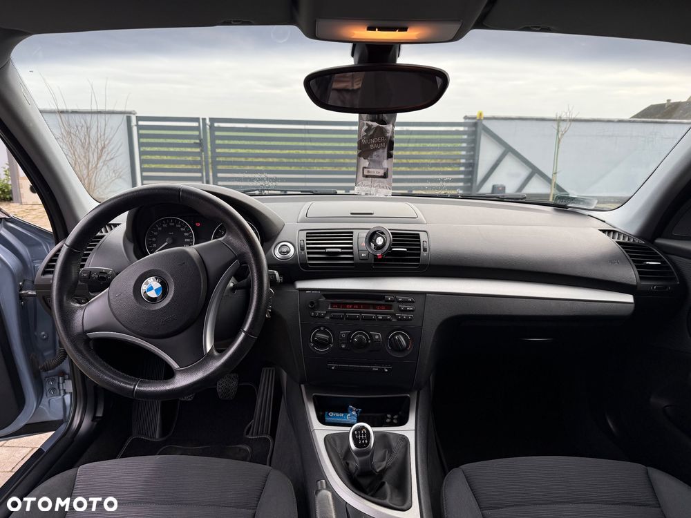 BMW Seria 1 116i - 12