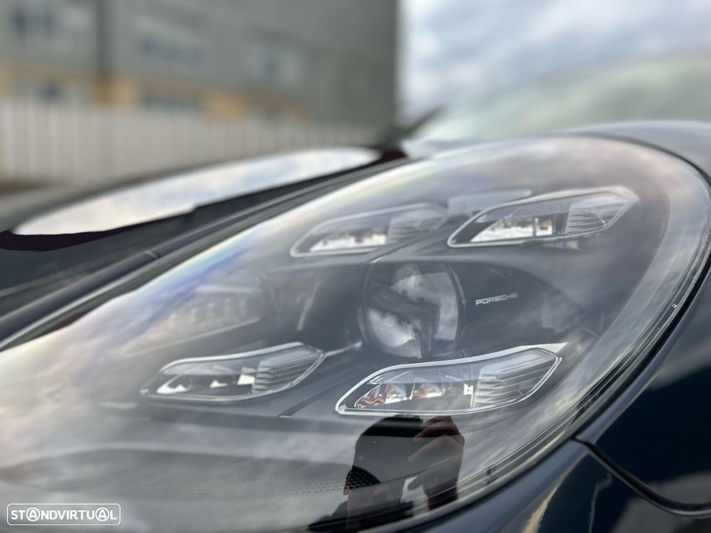 Porsche Panamera Turbo S E-Hybrid - 4