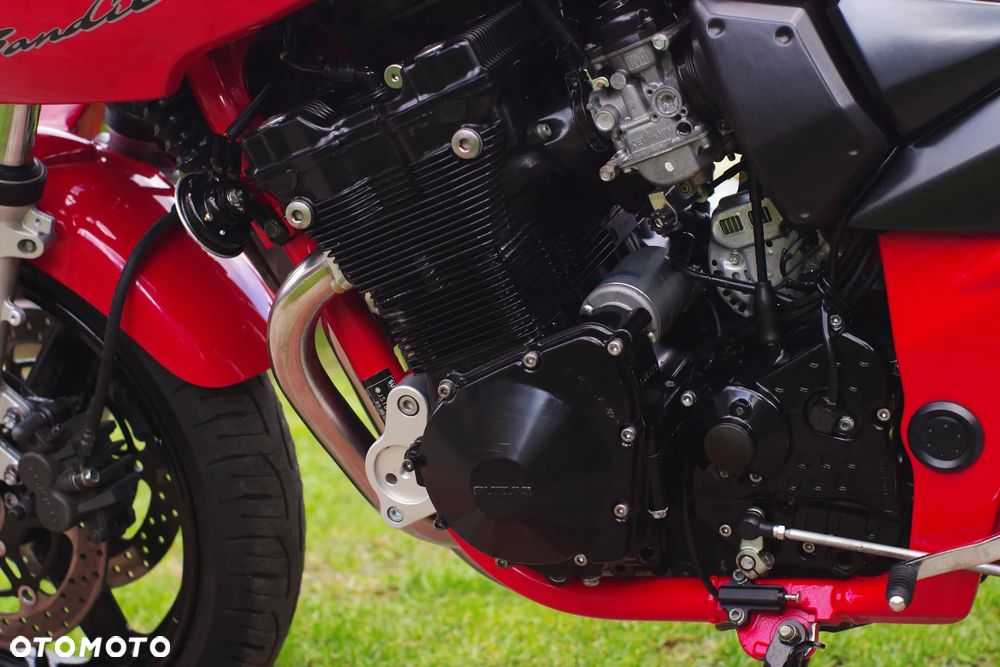 Suzuki Bandit - 27