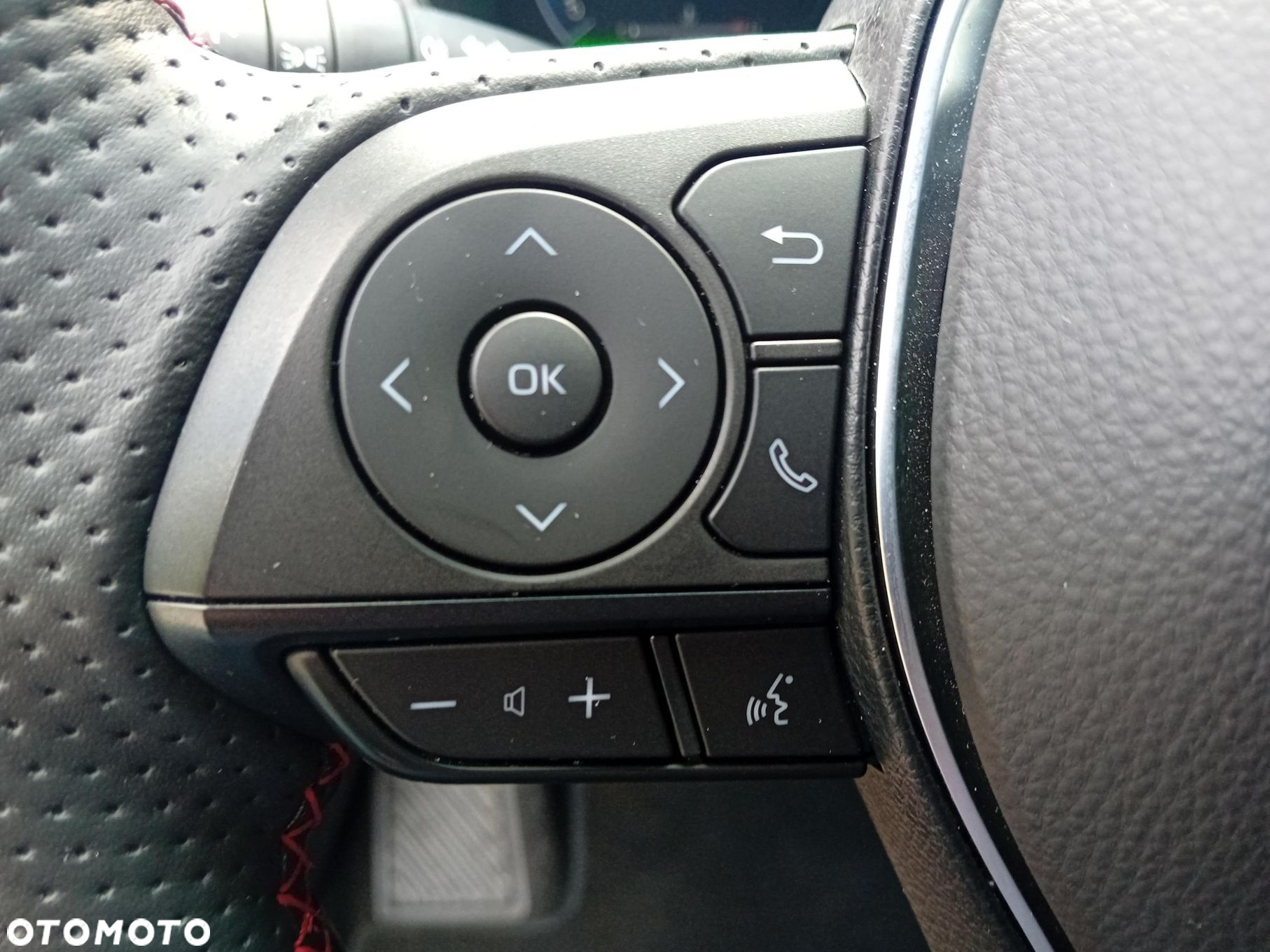Toyota Corolla - 24