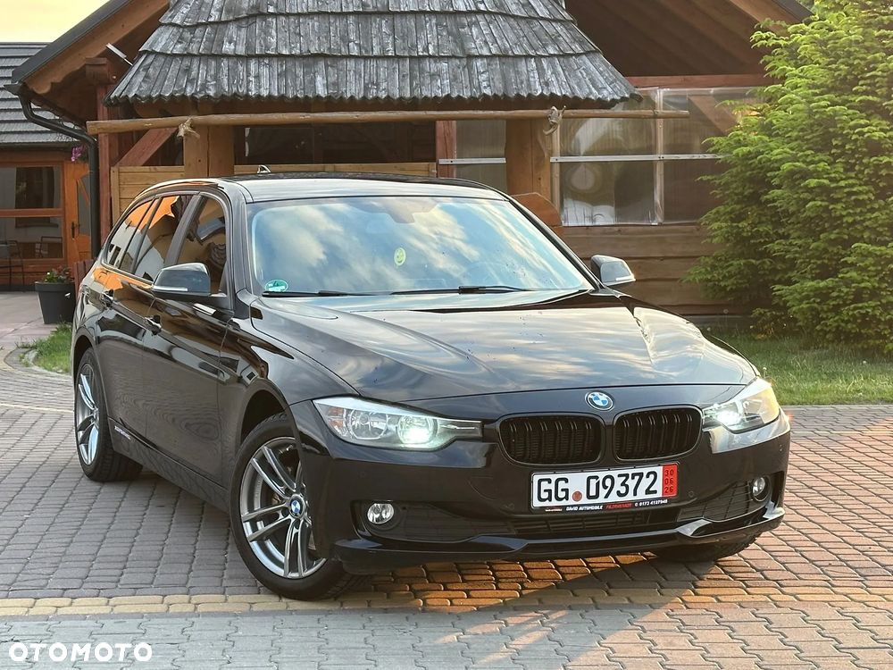 BMW Seria 3 320d xDrive DPF Edition Exclusive - 23