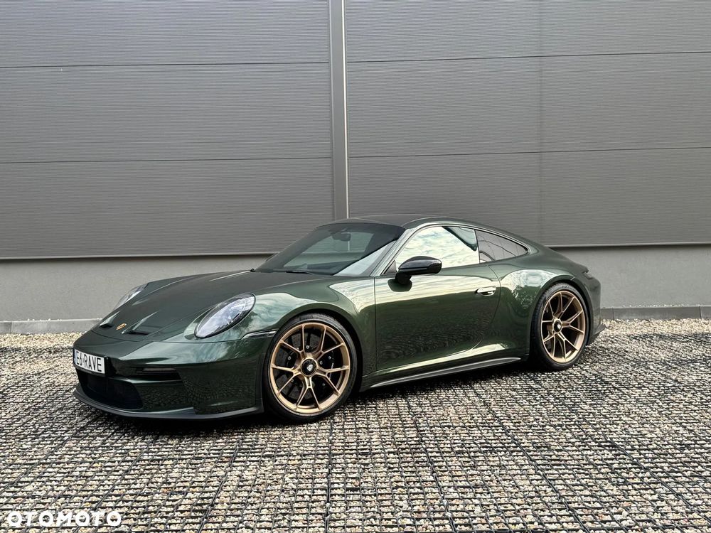 Porsche 911 GT3 Touring - 1