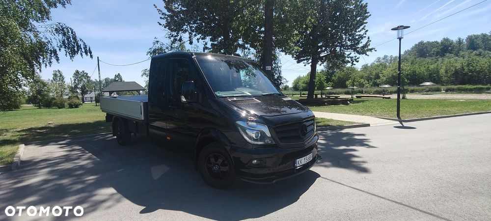 Mercedes-Benz SPRINTER 319 - 8