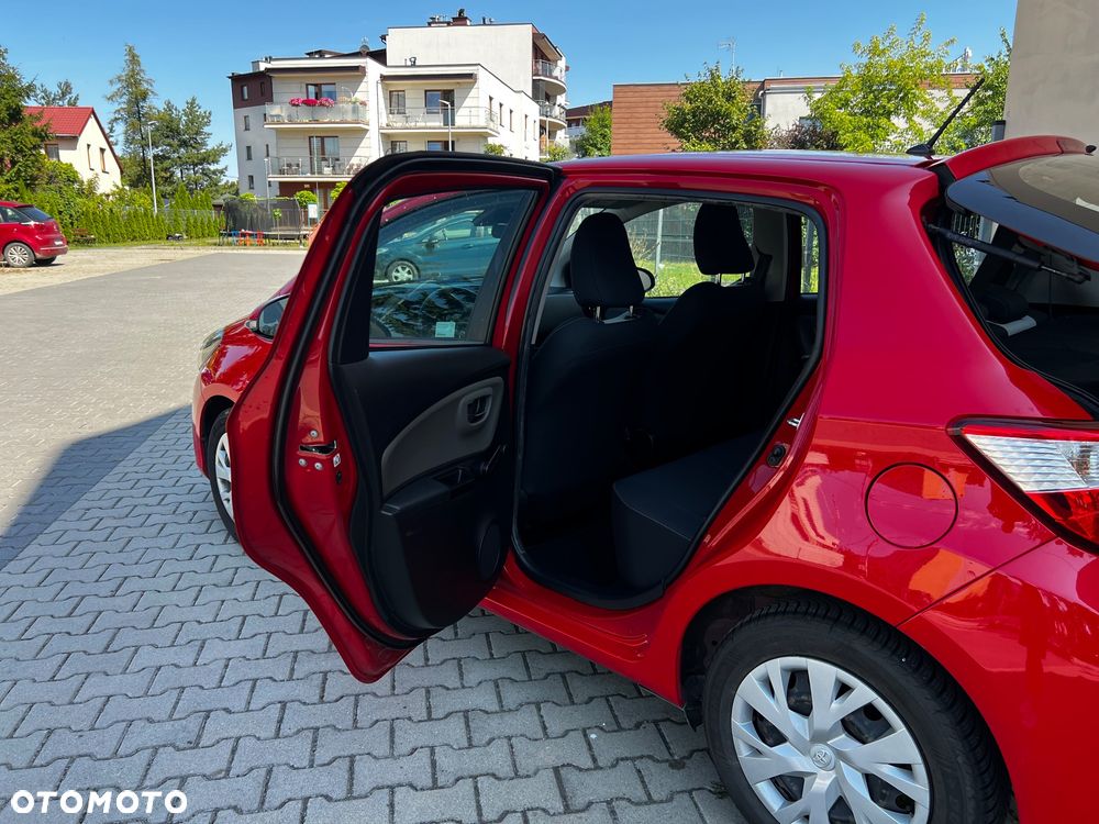 Toyota Yaris 1.5 Premium - 19