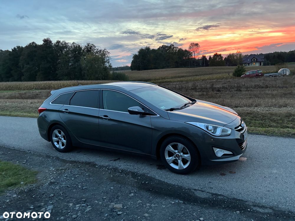 Hyundai I40 2011 photo 2