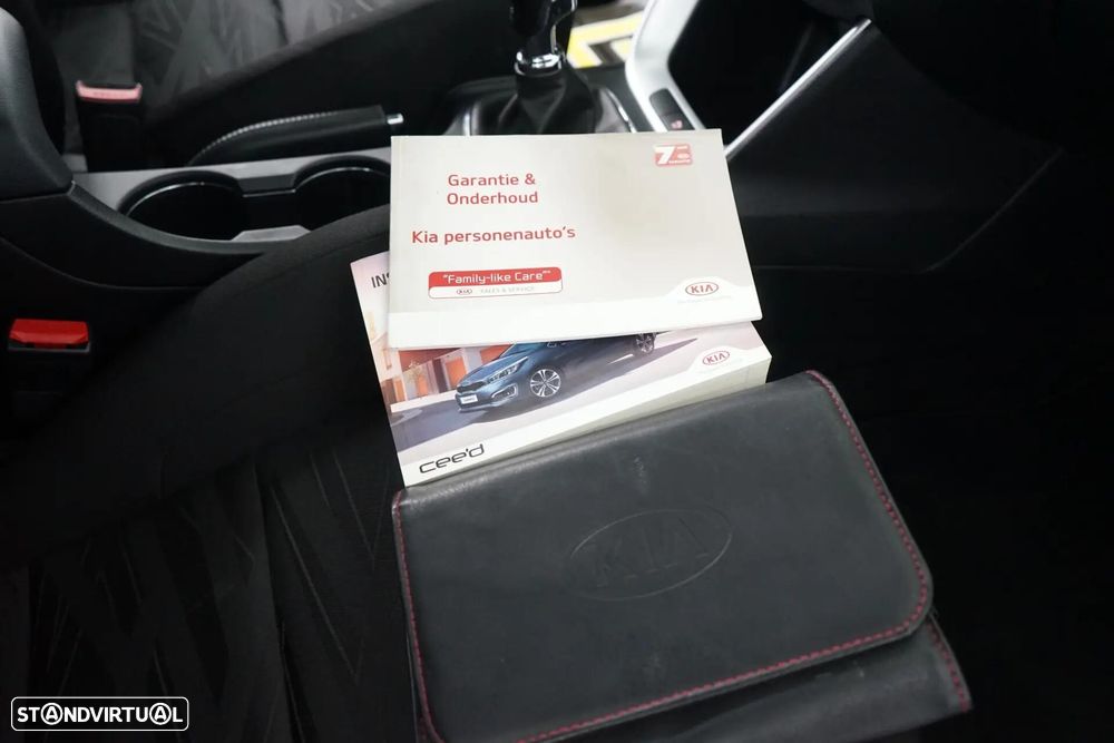 Kia Ceed SW - 37