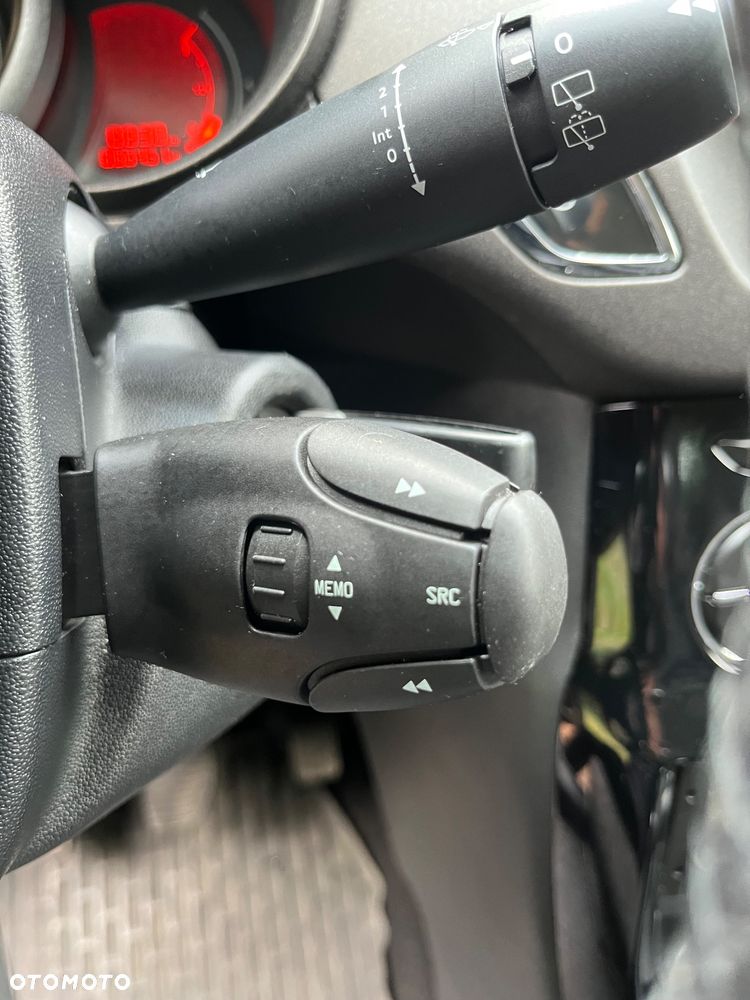 Citroën C3 1.2 PureTech Exclusive - 18
