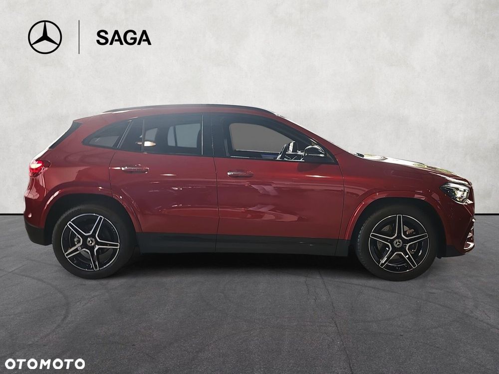 Mercedes-Benz GLA - 5