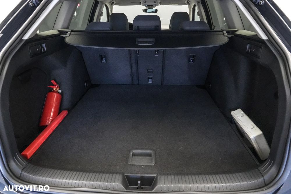 Volkswagen Golf 2.0 TDI DSG Highline - 27