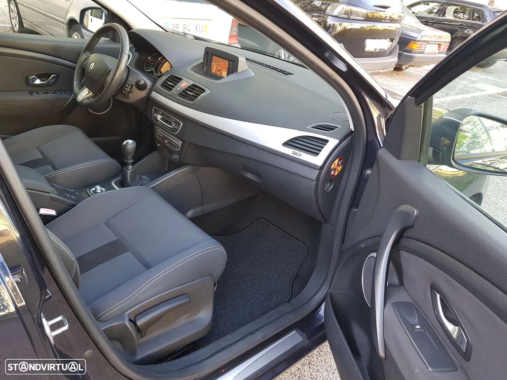 Renault Mégane Sport Tourer 1.5 dCi Dynamique S - 29