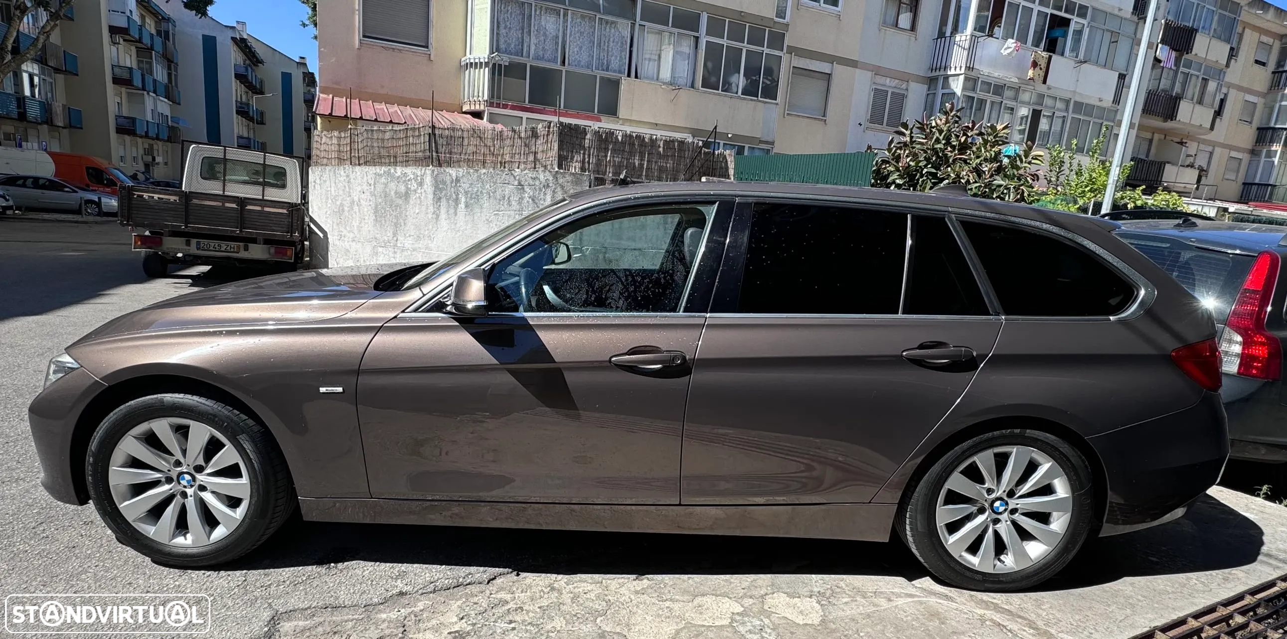 BMW 320 d Touring Aut. Modern Line - 10