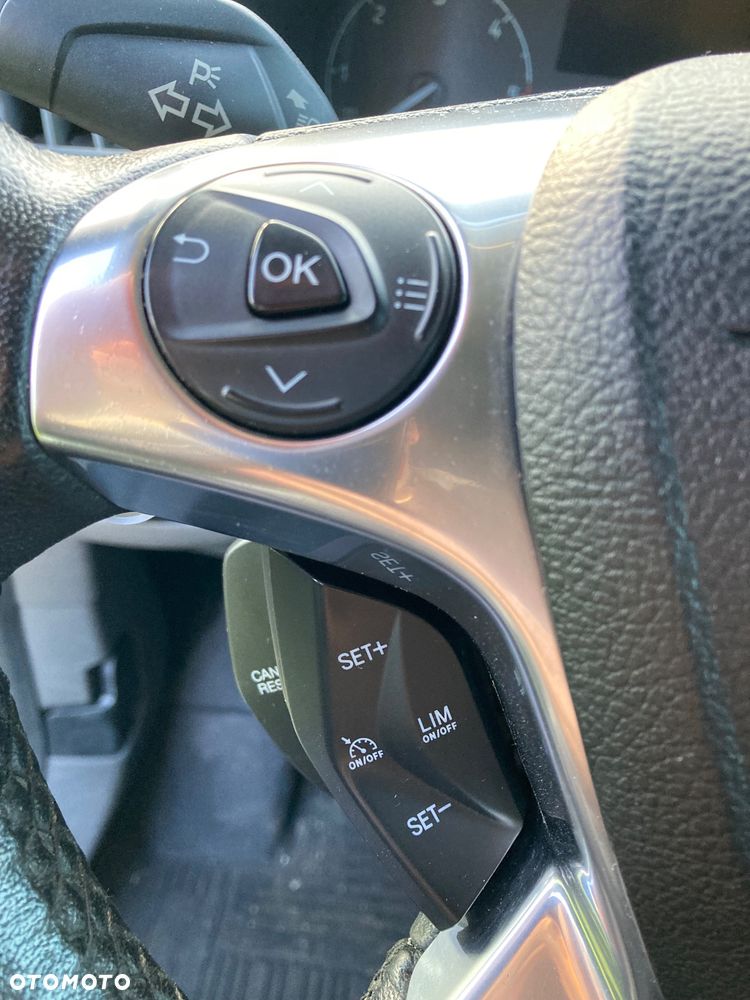 Ford Transit Connect - 16