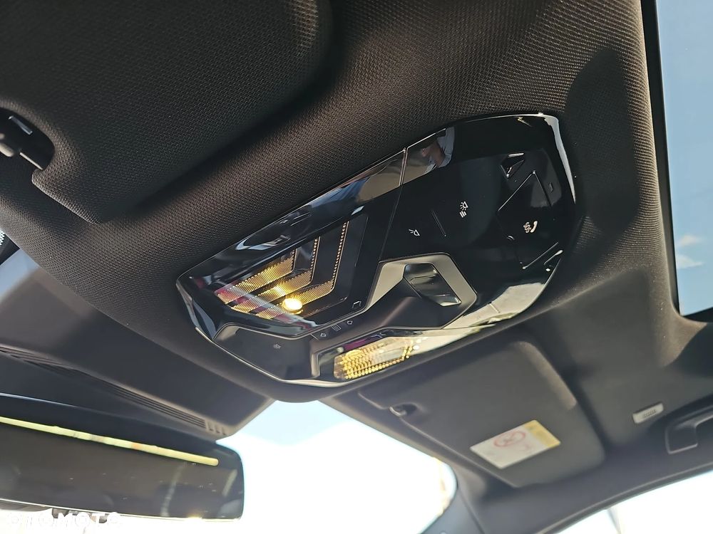 BMW Seria 7 750e PHEV xDrive sport - 31