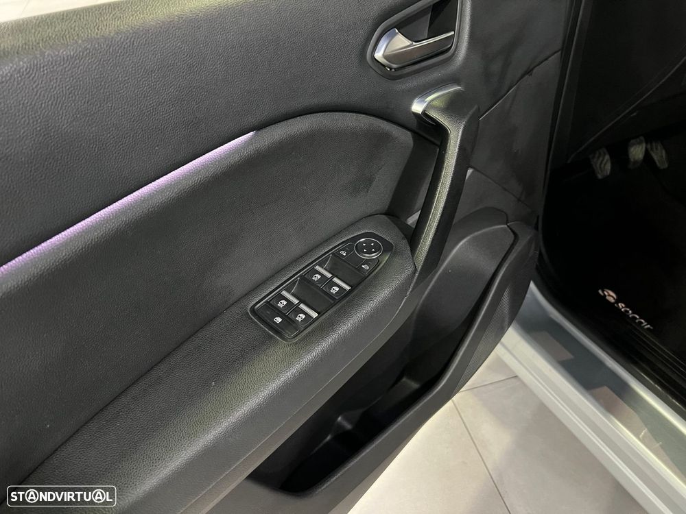 Renault Captur 1.0 TCe Techno - 28