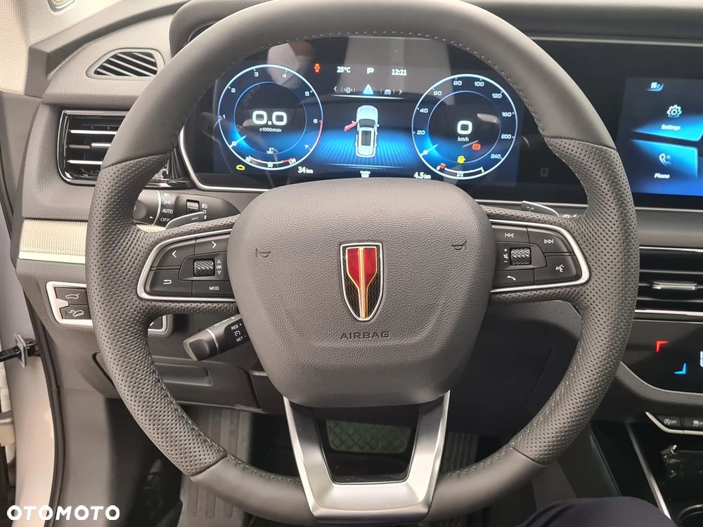 Hongqi HS5 2.0T AWD - 13