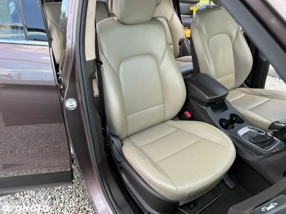 Hyundai Santa Fe - 23