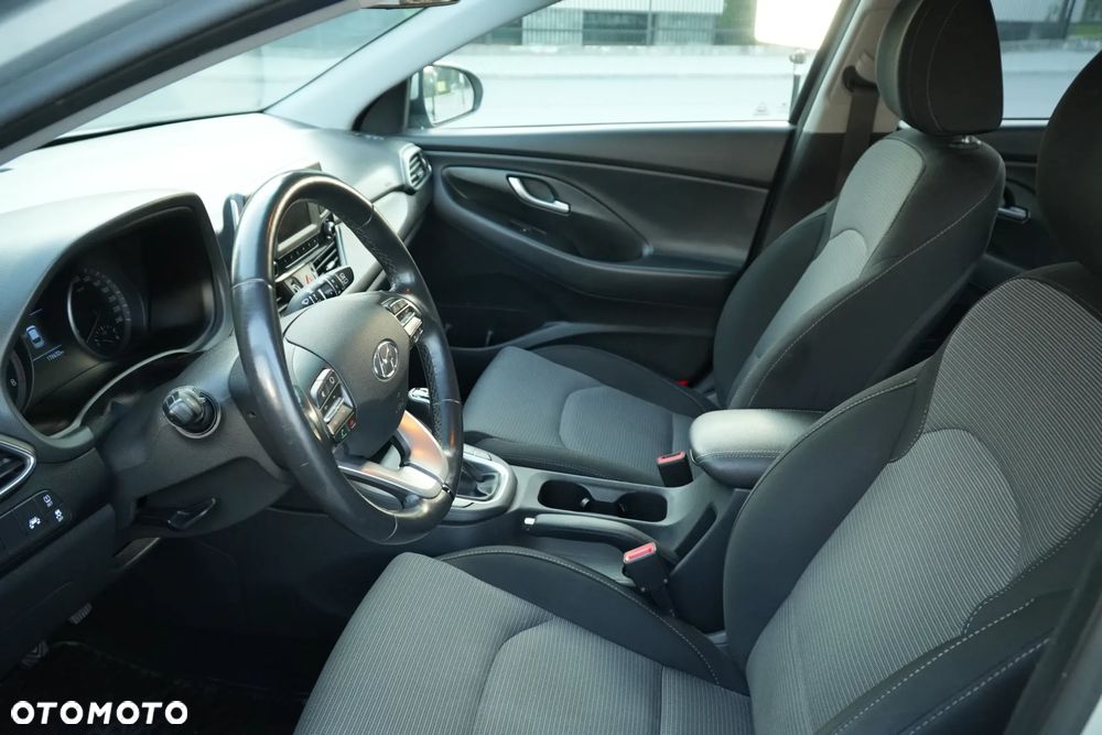 Hyundai i30 1.0 T-GDI GPF Classic + - 9