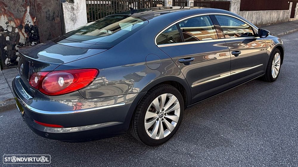 VW Passat CC 2.0 Blue TDi DSG - 4