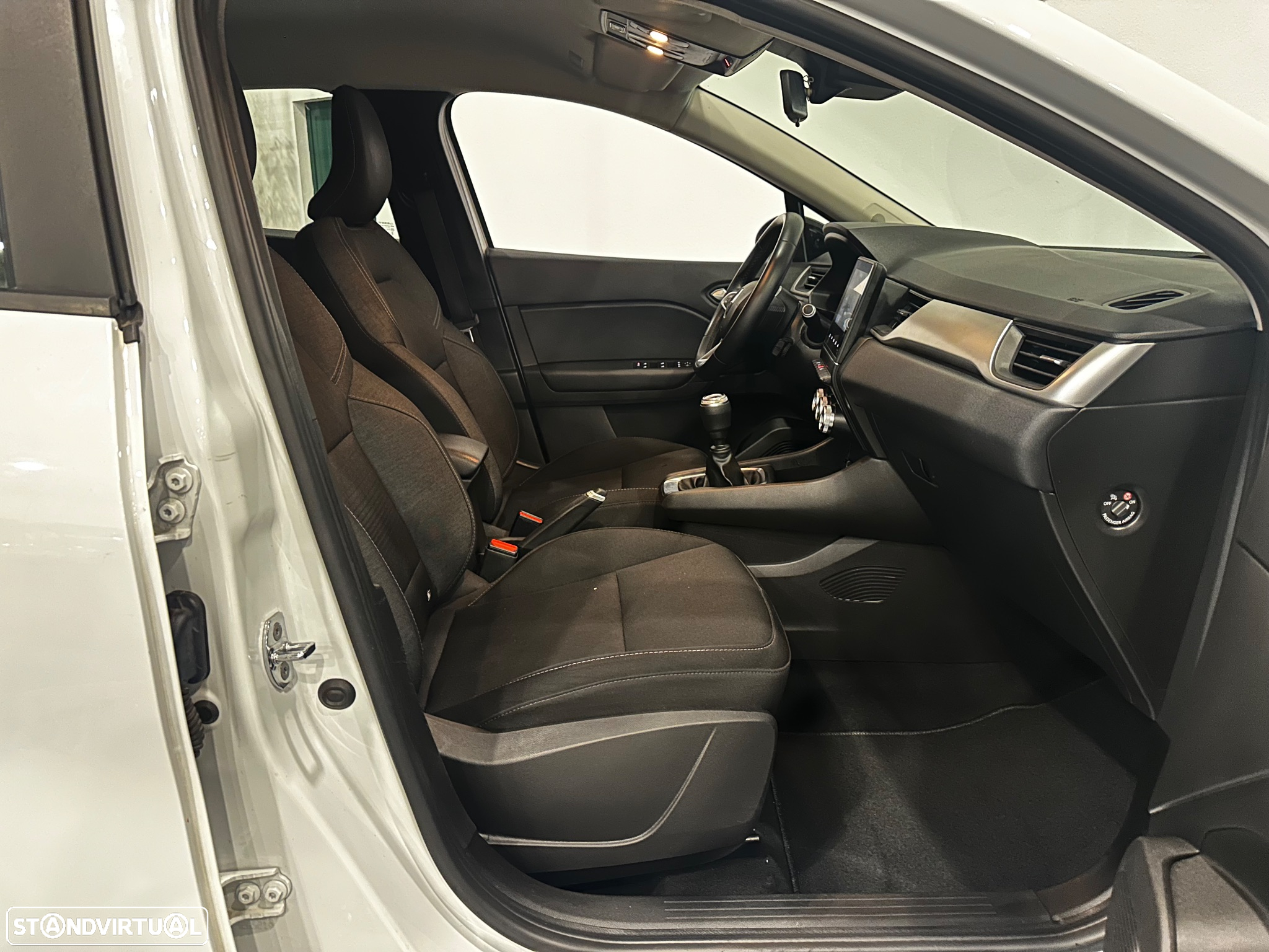 Renault Captur 1.0 TCe Intens Bi-Fuel - 27