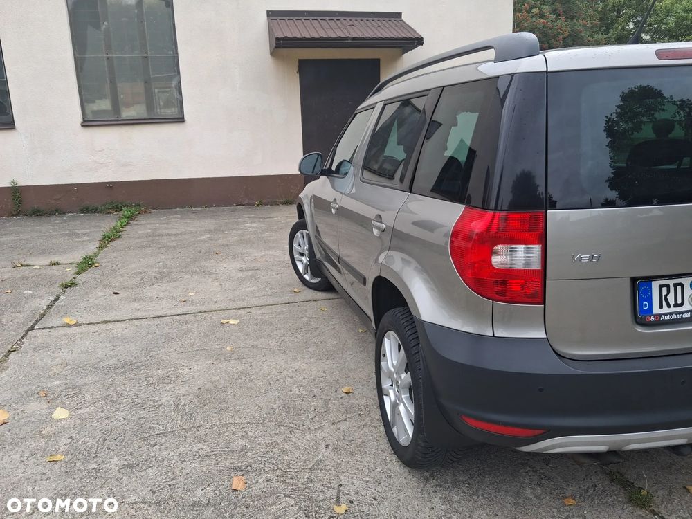 Skoda Yeti 2.0 TDI DPF Ambition - 4