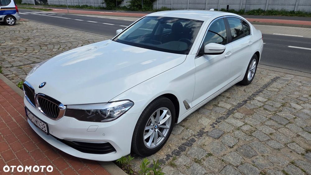 BMW Seria 5 518d - 1