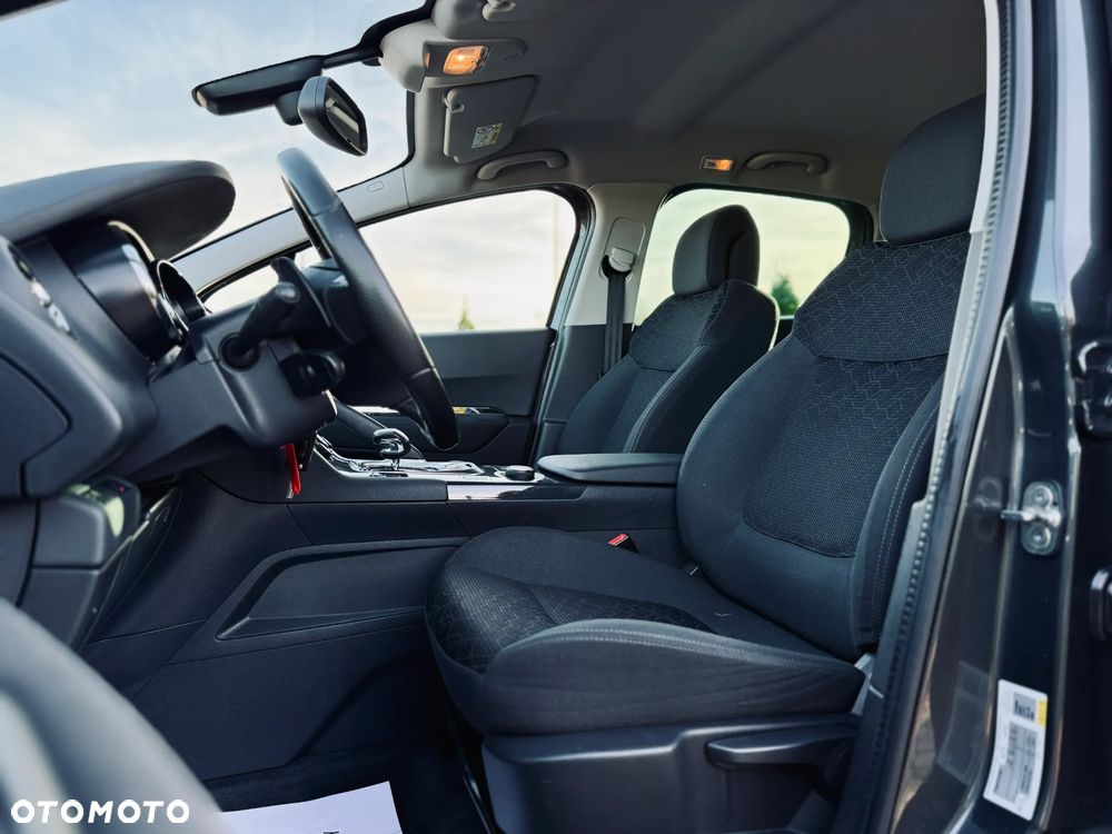 Peugeot 3008 Hybrid4 88g/85g - 28