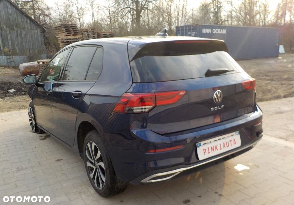 Volkswagen Golf - 14