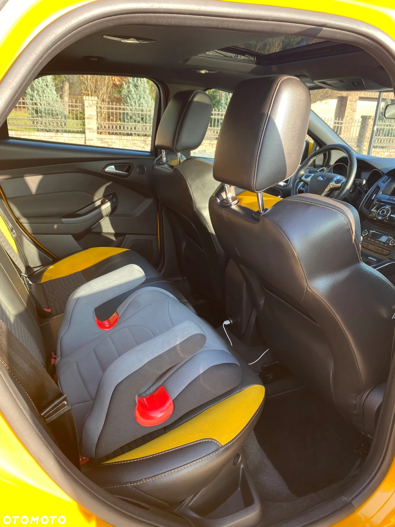 Ford Focus 2.0 EcoBoost ST - 22