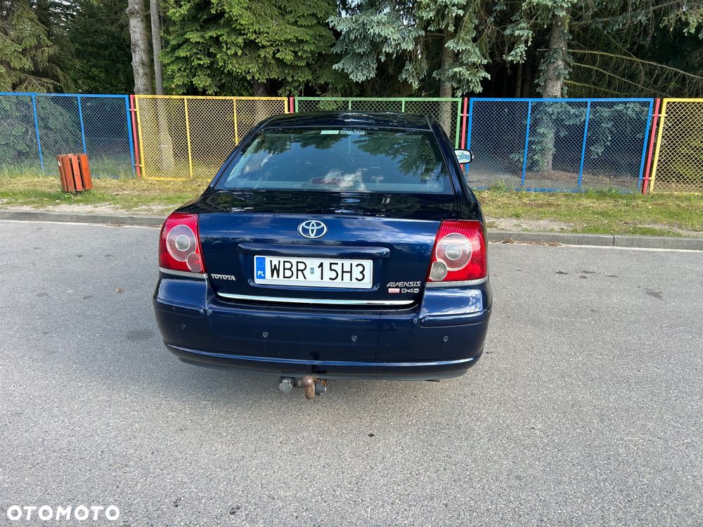 Toyota Avensis 2.2 D-CAT Prestige - 4