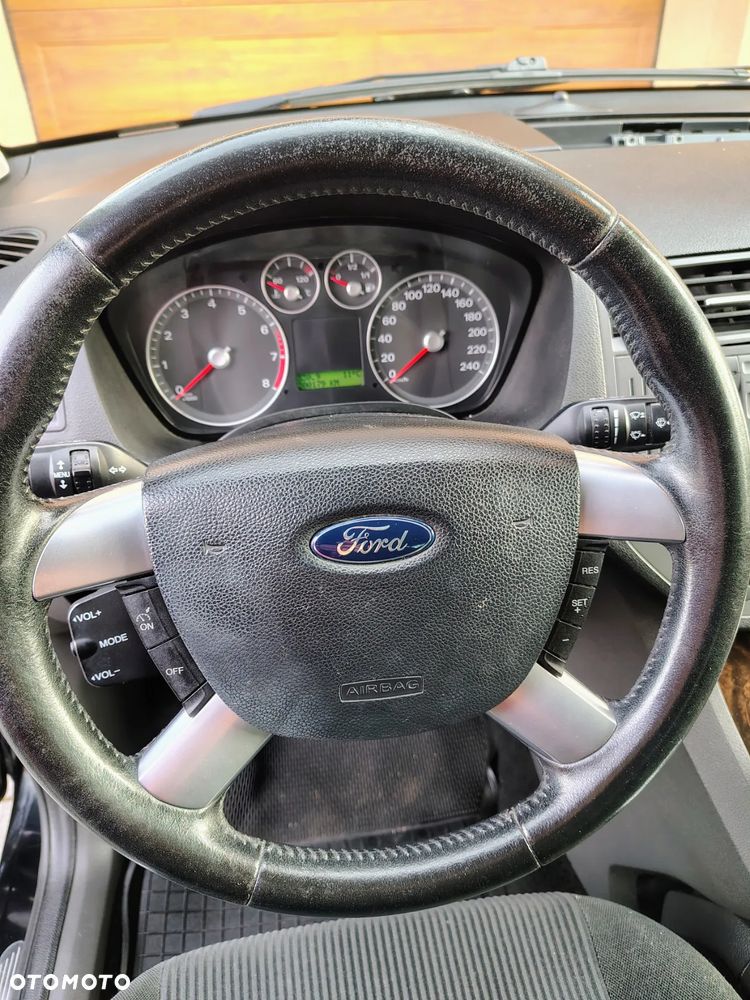 Ford Focus C-Max 1.8 Ghia - 9