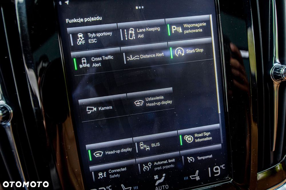 Volvo V90 D5 AWD Geartronic Inscription - 32