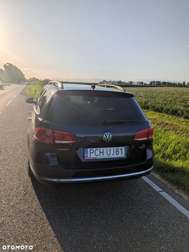 Volkswagen Passat - 10