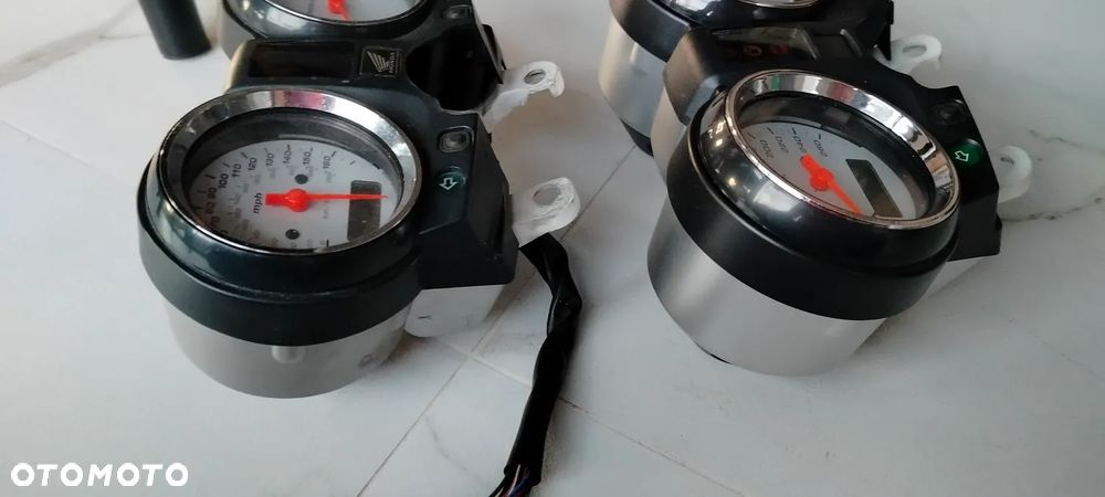 HONDA CB600 HORNET LICZNIK ZEGARY - 7