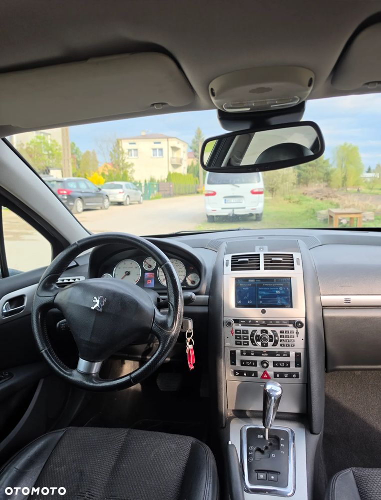 Peugeot 407 - 6