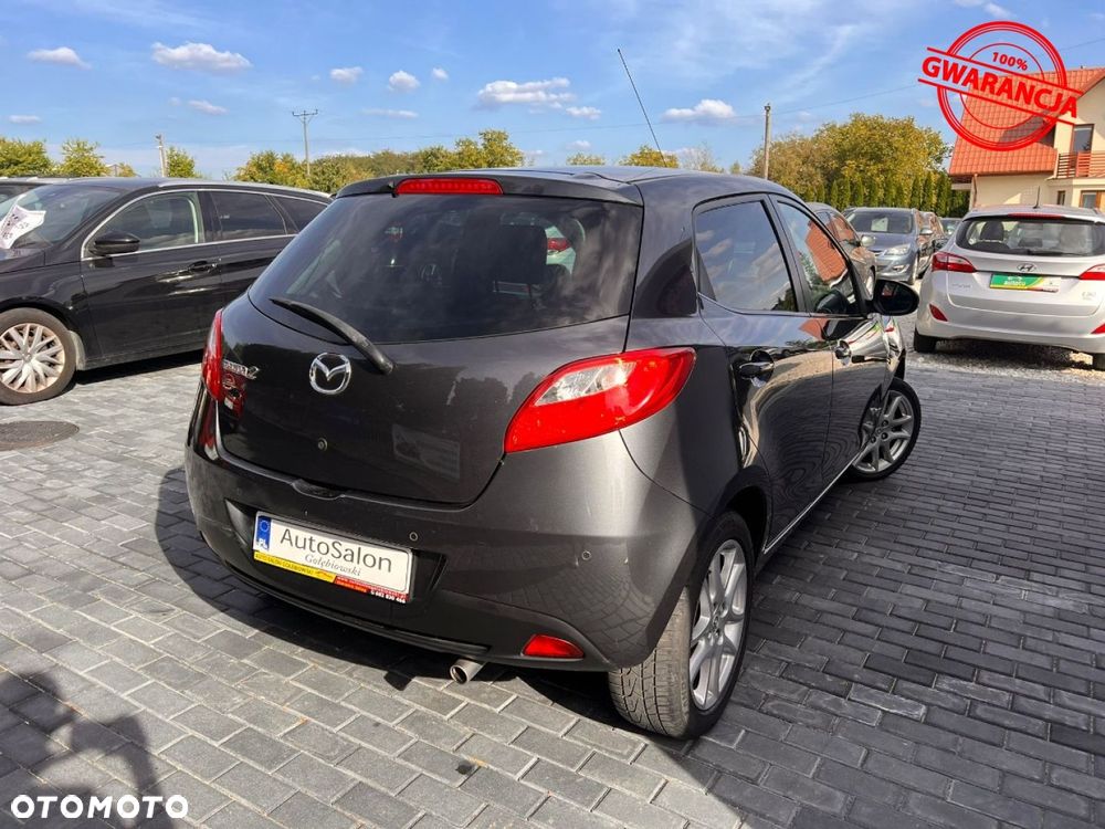 Mazda 2 - 9
