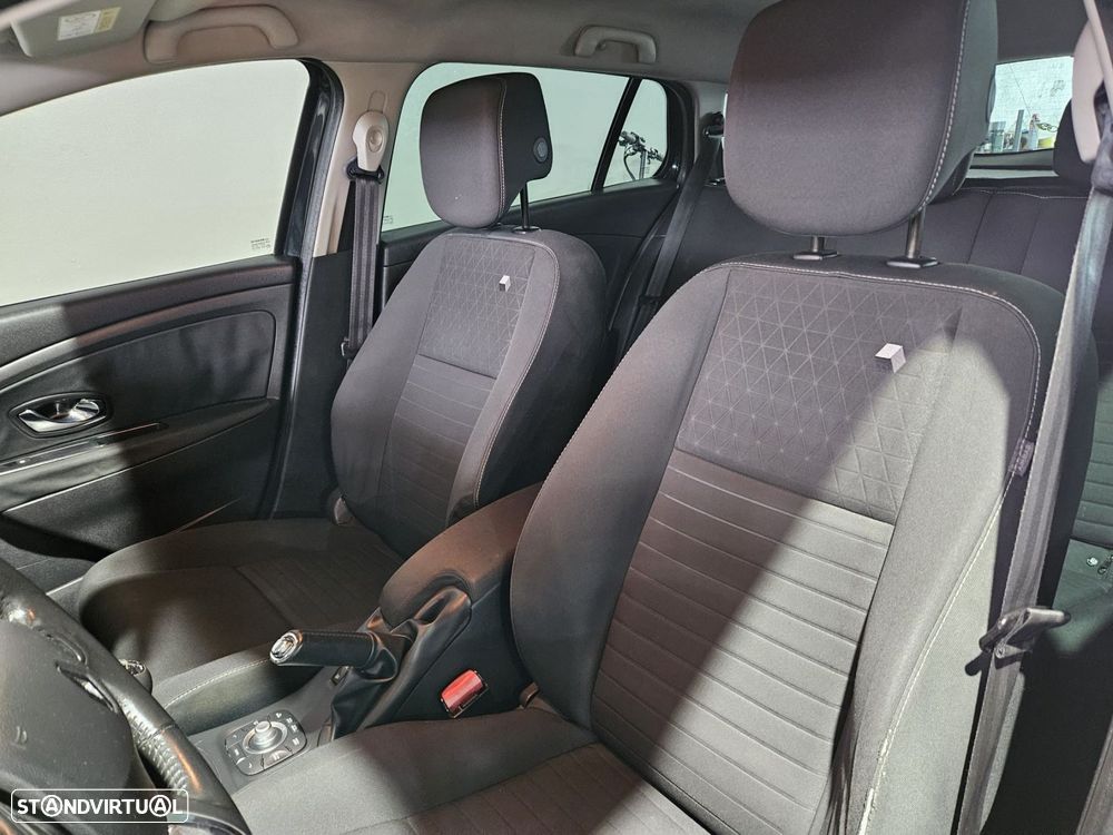 Renault Mégane 1.5 dCi Limited SS - 13