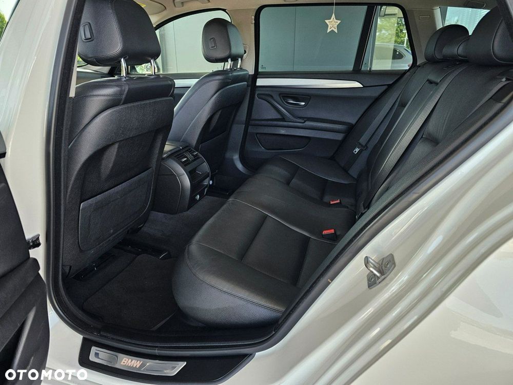 BMW Seria 5 - 26