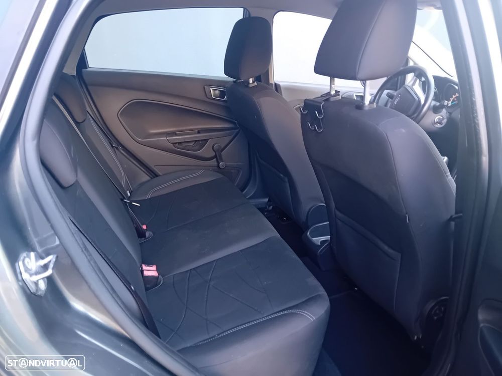 Ford Fiesta 1.25 Ambiente - 11