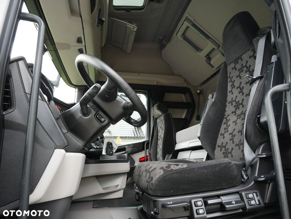Scania R 450  LOW DECK /NAVI /KLIMA/ VIRTUAL COCKPIT / FULL LED - 18