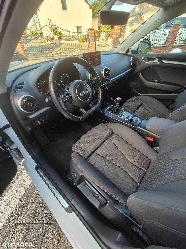 Audi A3 Sportback 1.4 TFSI Ambition - 8