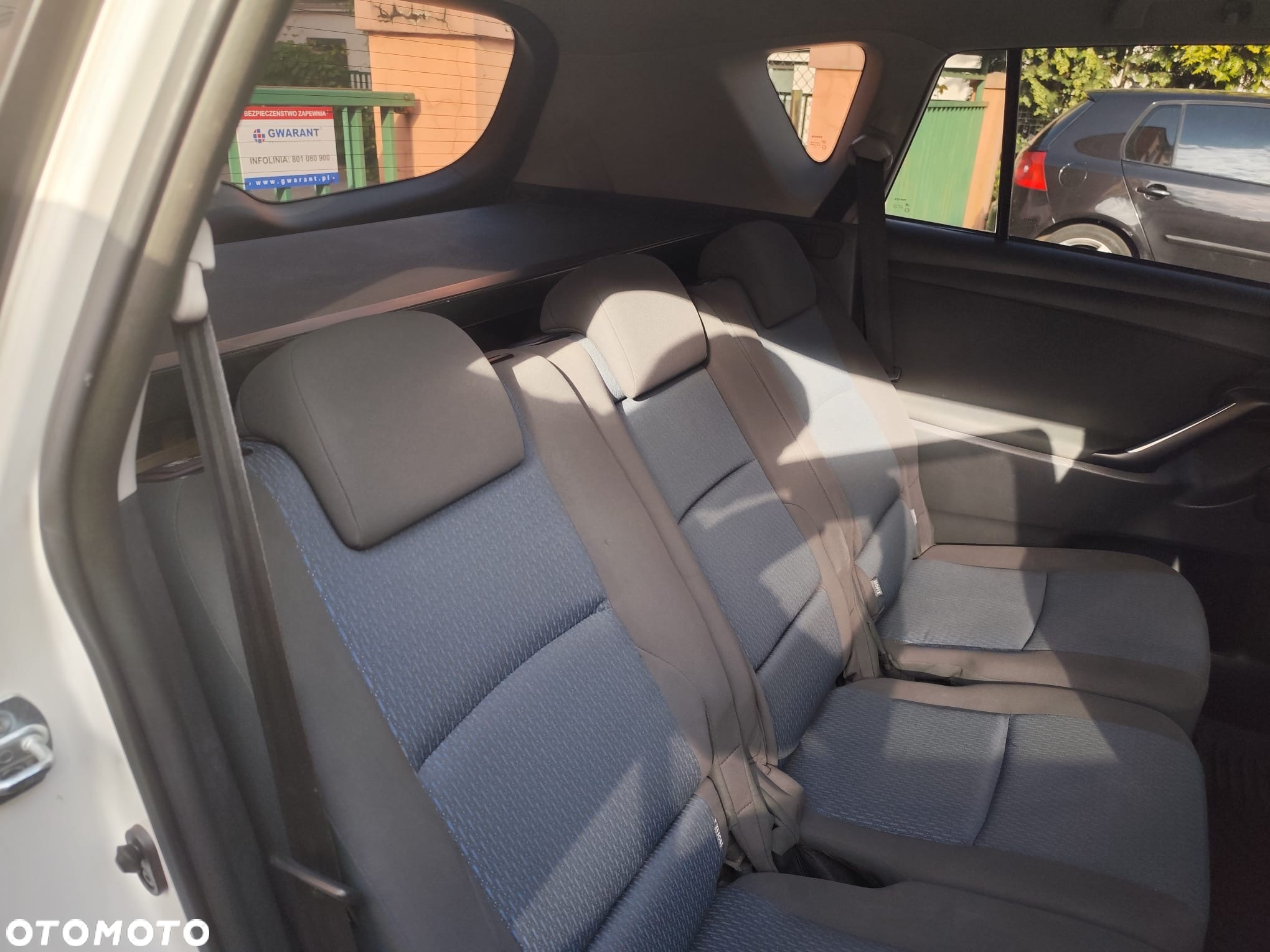 Toyota Verso 2.0 D-4D 5-Sitzer - 6