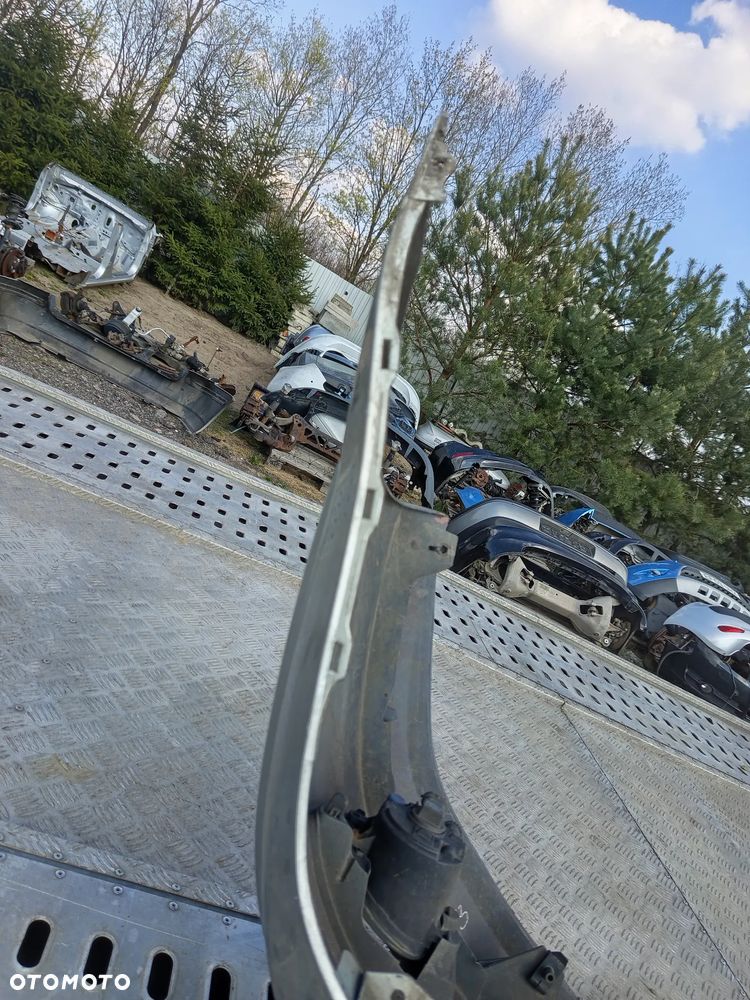 Toyota Avensis T25 lift zderzak przedni kompletny - 7