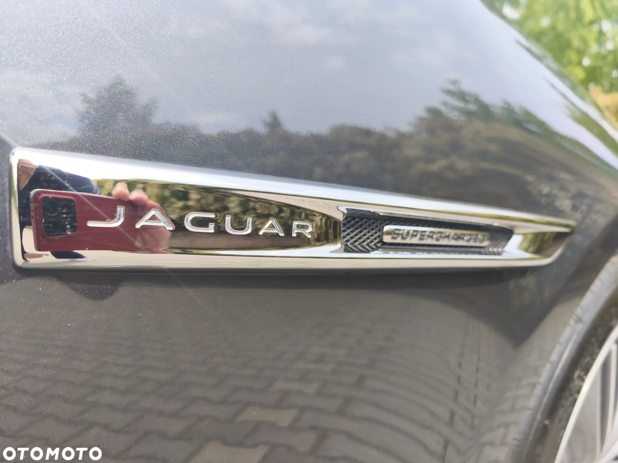 Jaguar XJ - 24