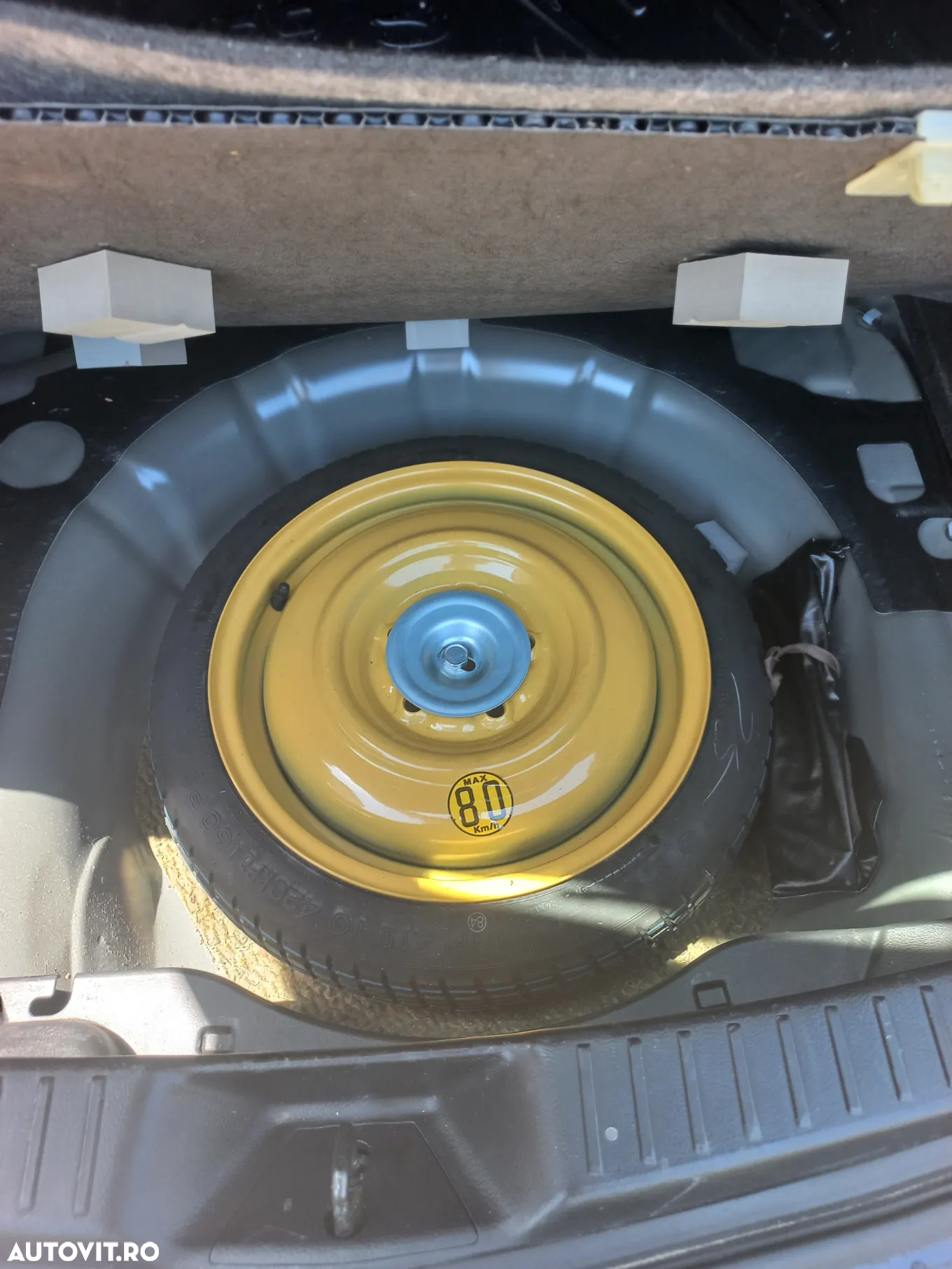 Mazda 3 1.6 MZR Active Plus - 19