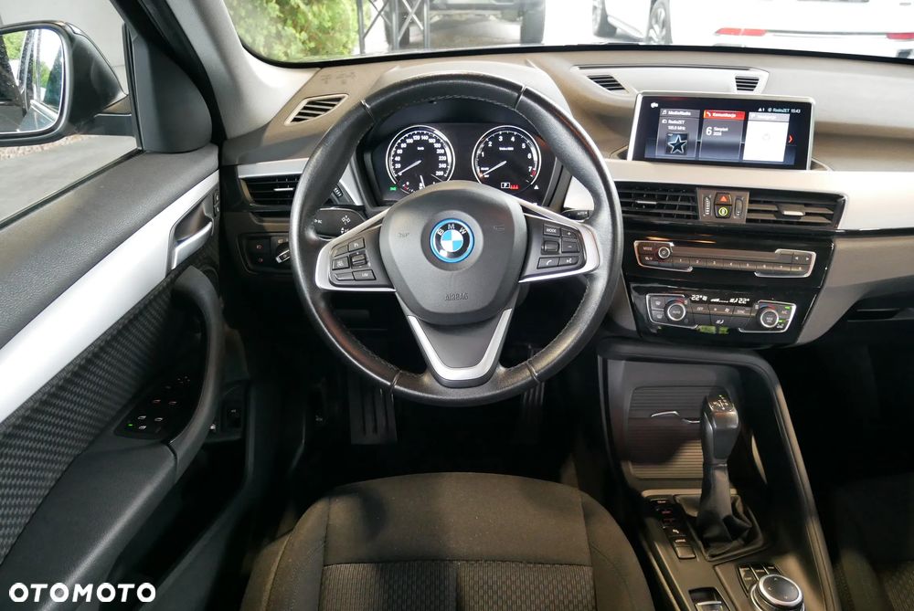 BMW X1 sDrive18i Business Edition - 16