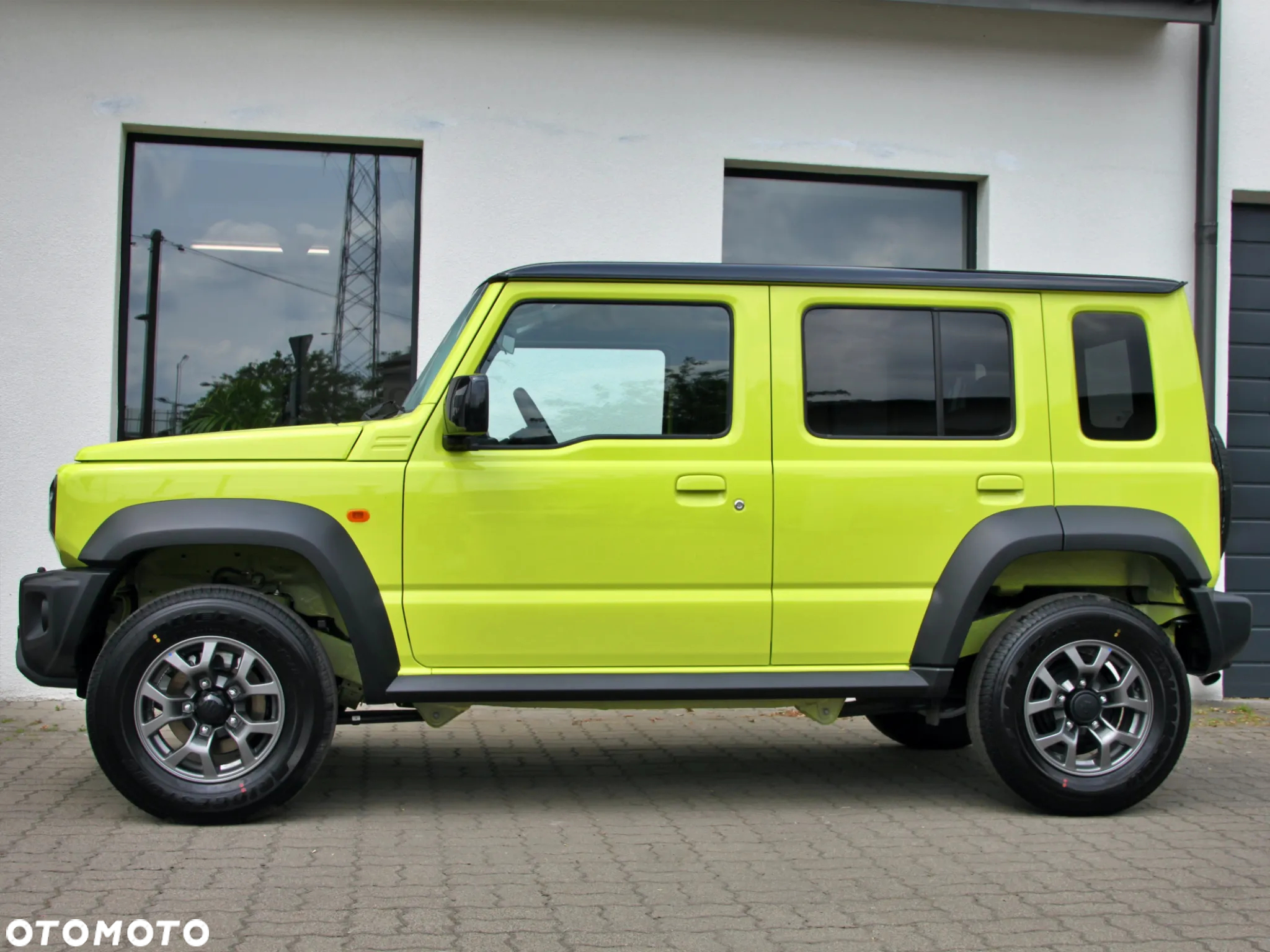 Suzuki Jimny 1.5 Premium - 2